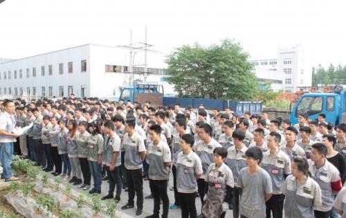 鈑金事業(yè)部積極相應號召，召開全事業(yè)部“安全活動月”動員大會